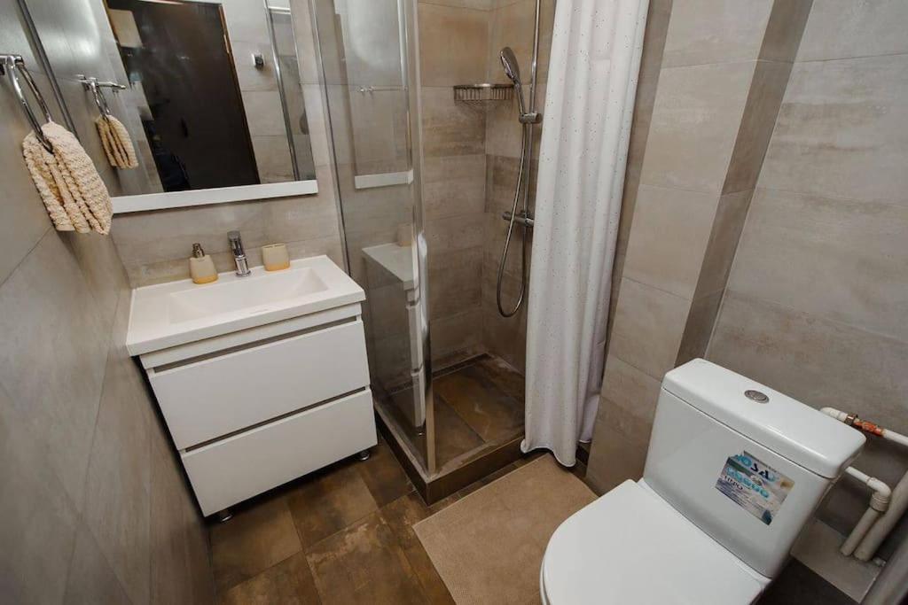 Very Stylish Apartament In Middle Of City. 基希讷乌 外观 照片